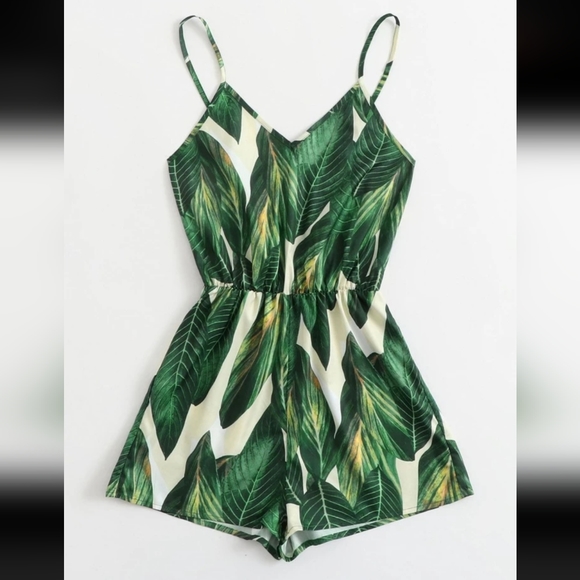 Tropical Print Romper, Size Medium, Lightweight and Comfortable - Picture 1 of 11
